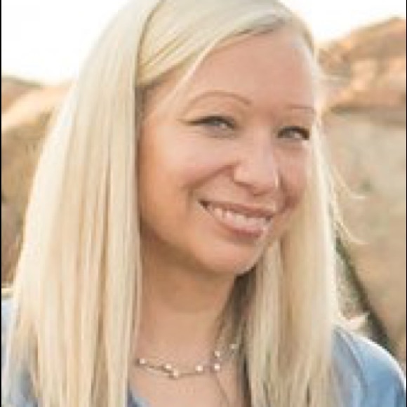 Meet your Posher, Cheryl - Picture 1 of 1